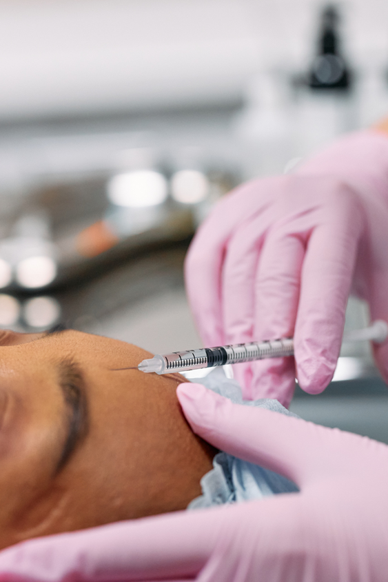 Choosing the right cosmetic nursing courses in Canada